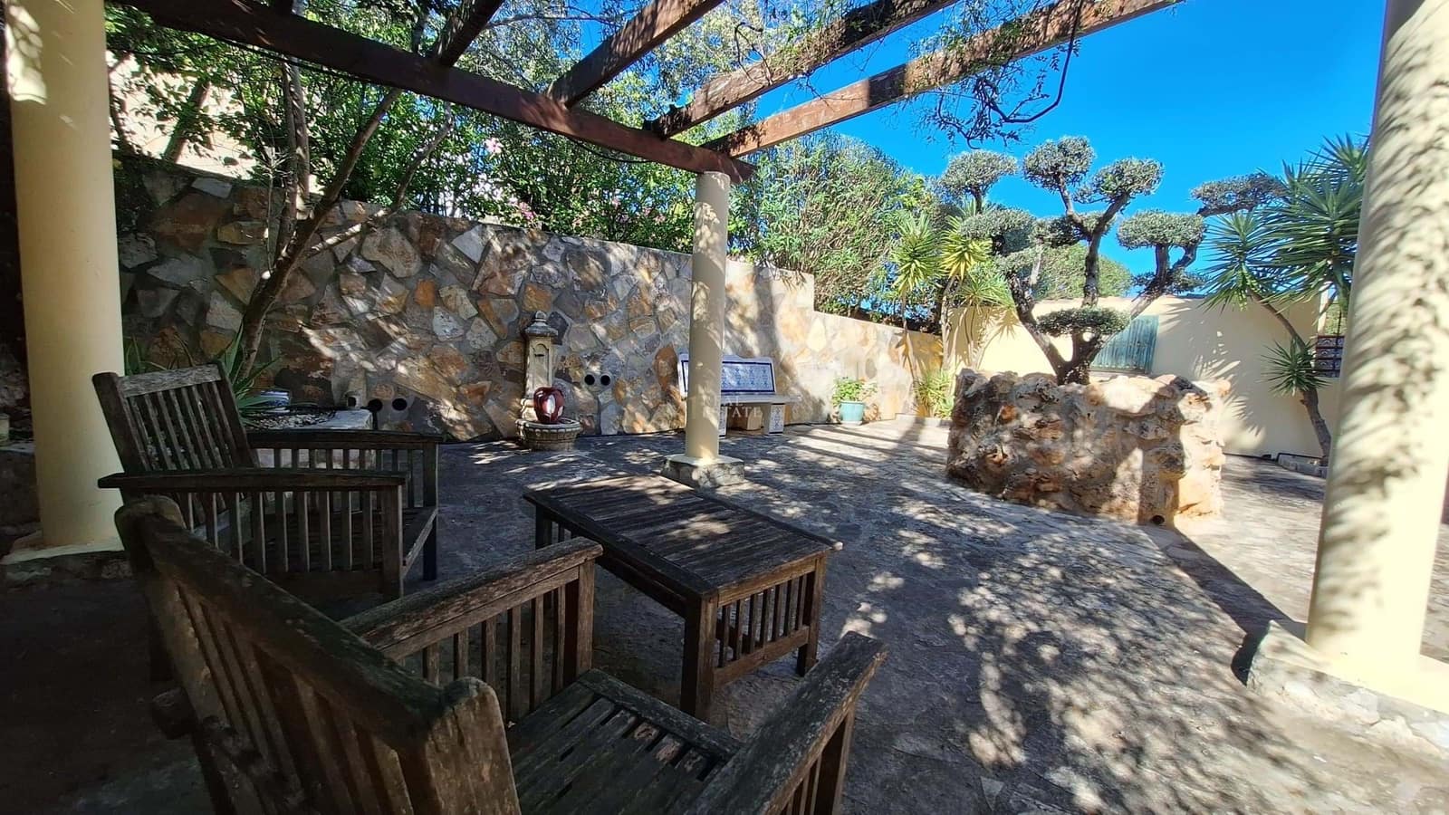 6 sovrum Villa till salu i Pego med pool - 565 000 € (Ref: 9345299)