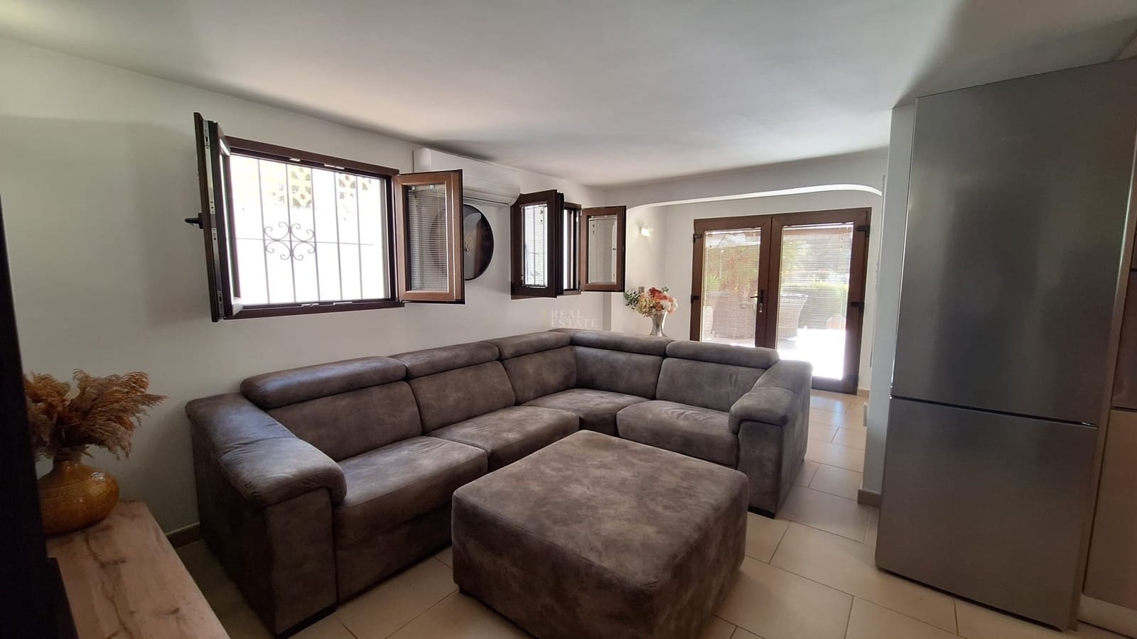 Chalet de 3 habitaciones en Moraira en venta con piscina - 575.000 € (Ref: 9371434)