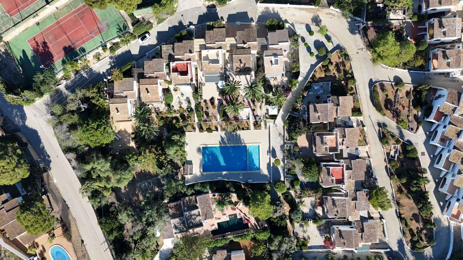 Chalet de 3 habitaciones en Moraira en venta con piscina - 575.000 € (Ref: 9371434)