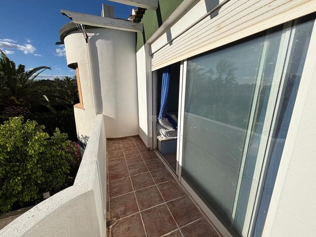 5 bedroom Townhouse for sale in El Campello with pool garage - € 485,000 (Ref: 9380754)