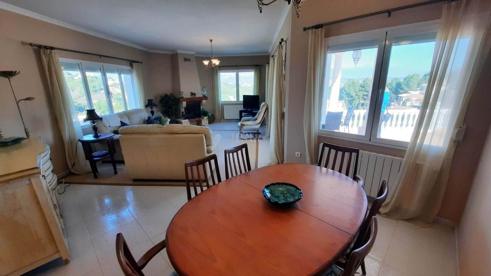 3 quarto Moradia para venda em Javea / Xabia com piscina - 575 000 € (Ref: 9384879)