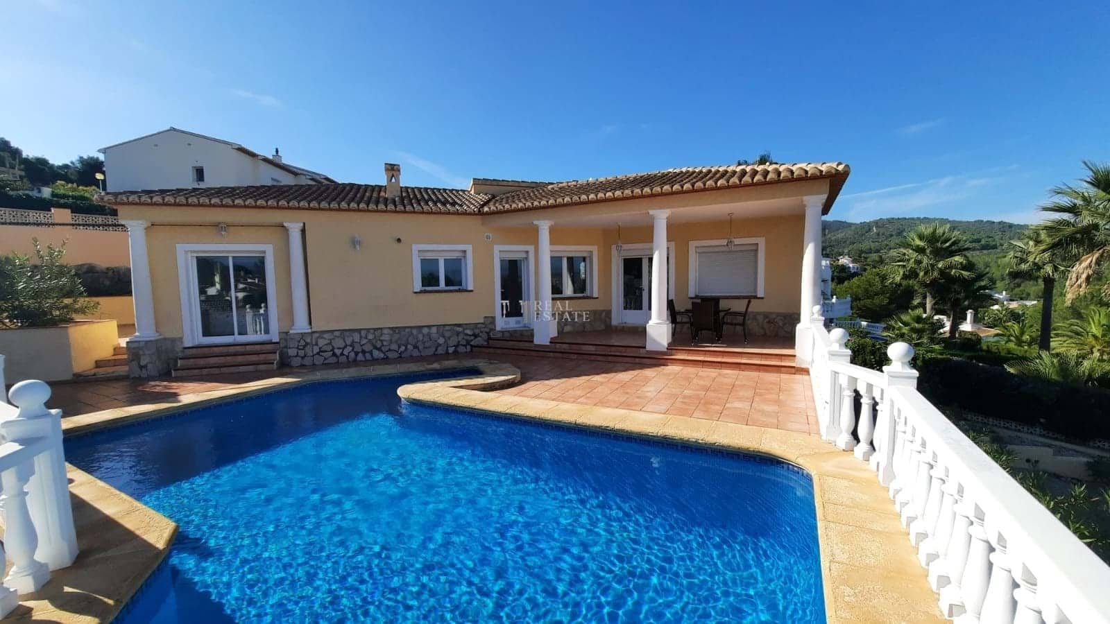 3 quarto Moradia para venda em Javea / Xabia com piscina - 575 000 € (Ref: 9384879)