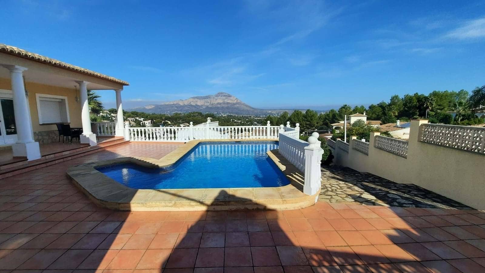 3 quarto Moradia para venda em Javea / Xabia com piscina - 575 000 € (Ref: 9384879)