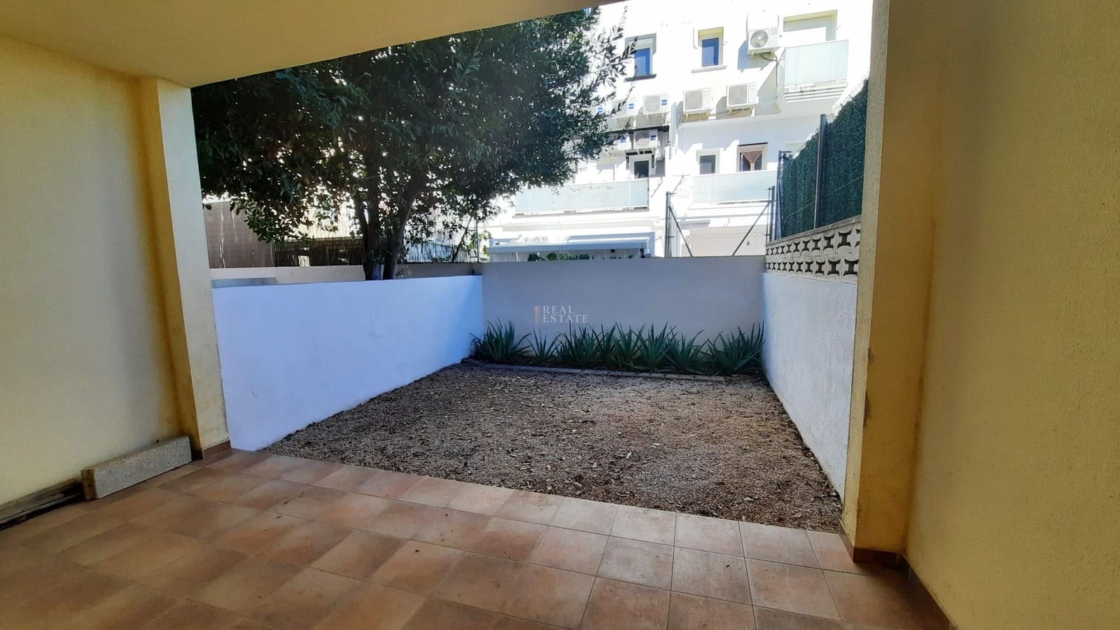 3 makuuhuone Omakotitalo myytävänä paikassa Beniarbeig mukana 
autotalli - 225 000 € (Ref: 9400014)