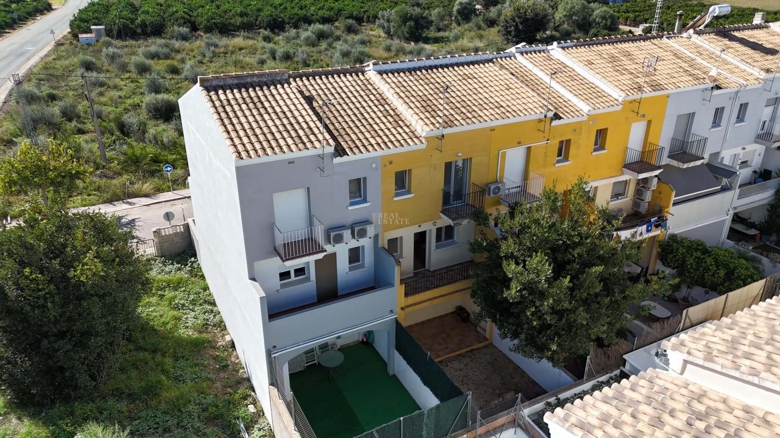 3 makuuhuone Omakotitalo myytävänä paikassa Beniarbeig mukana 
autotalli - 225 000 € (Ref: 9400014)