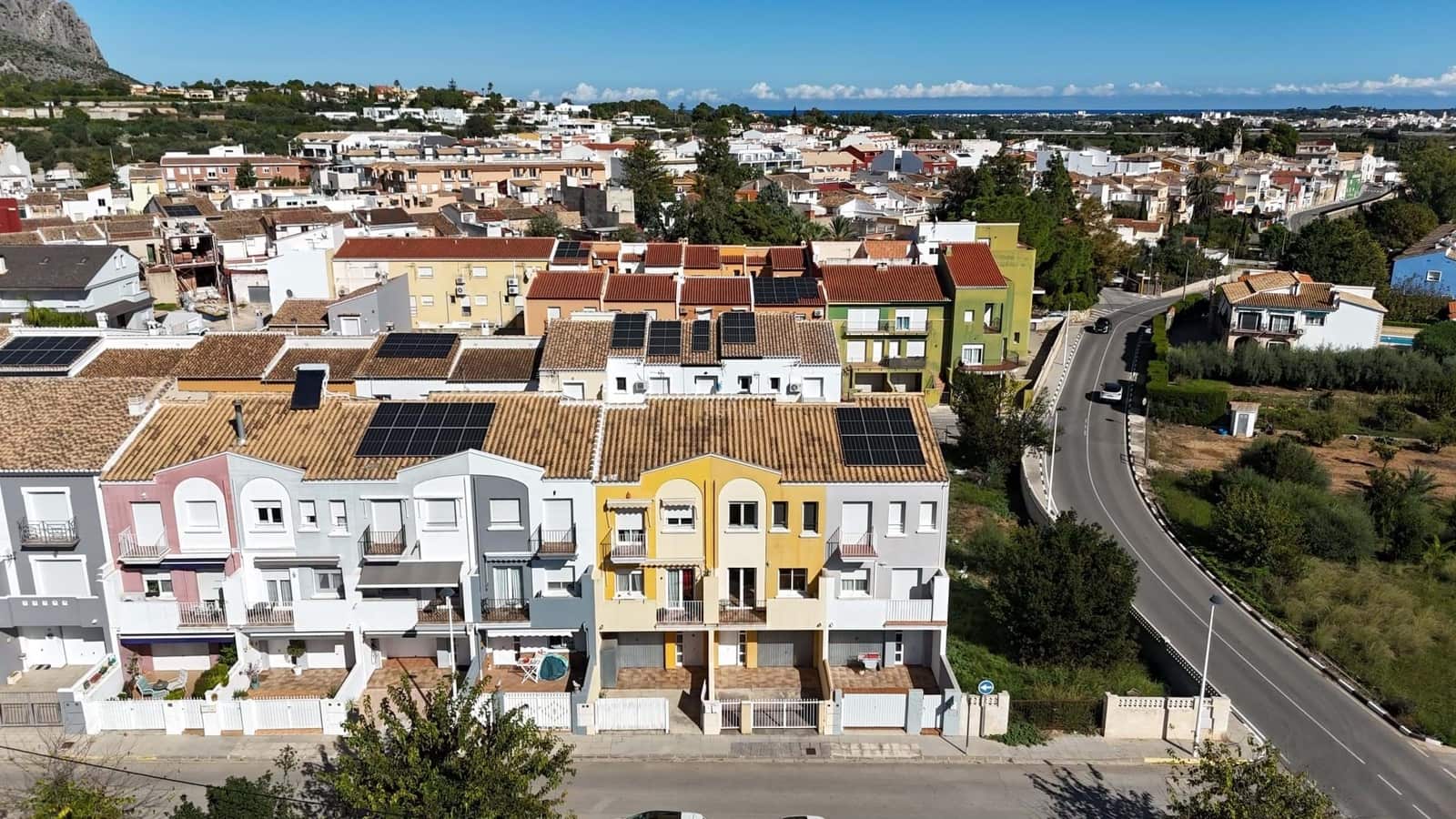 3 makuuhuone Omakotitalo myytävänä paikassa Beniarbeig mukana 
autotalli - 225 000 € (Ref: 9400014)