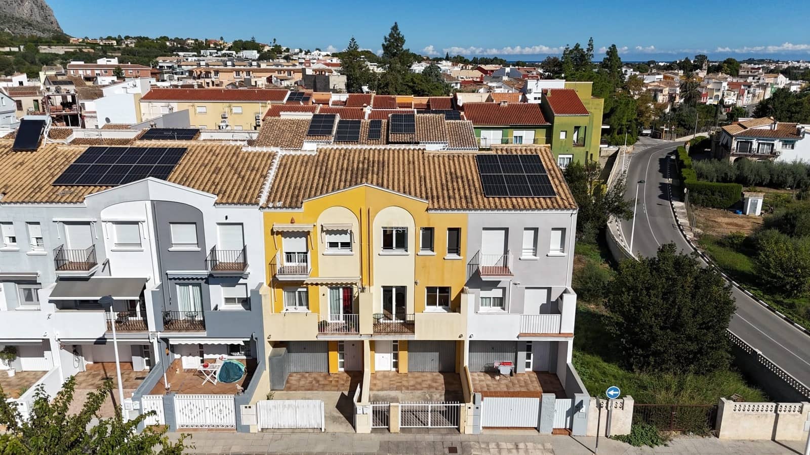 3 makuuhuone Omakotitalo myytävänä paikassa Beniarbeig mukana 
autotalli - 225 000 € (Ref: 9400014)