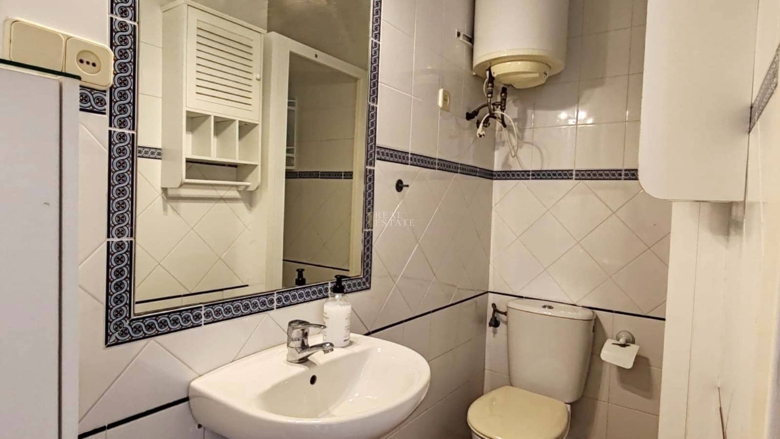 2 bedroom Apartment for sale in Islas Menores - € 97,900 (Ref: 9403113)