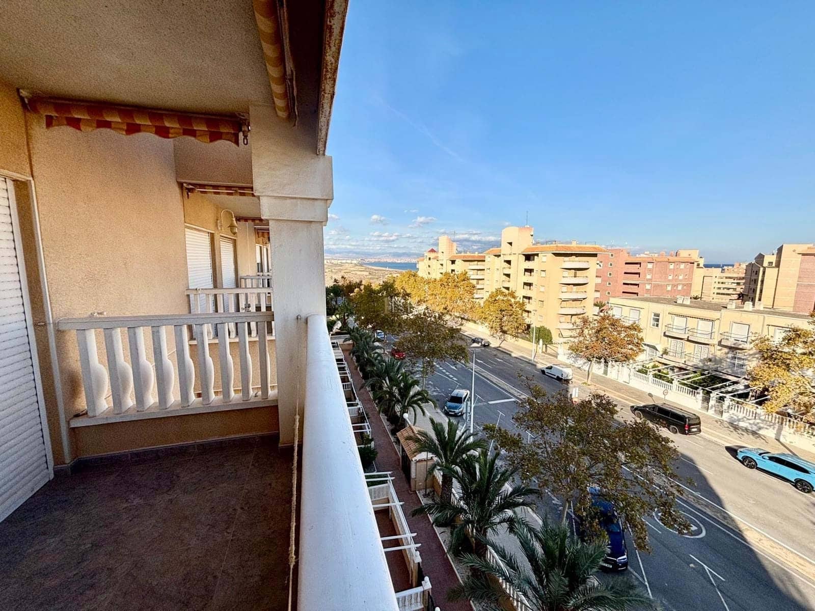 2 bedroom Apartment for sale in Elche / Elx with pool garage - € 189,900 (Ref: 9404469)