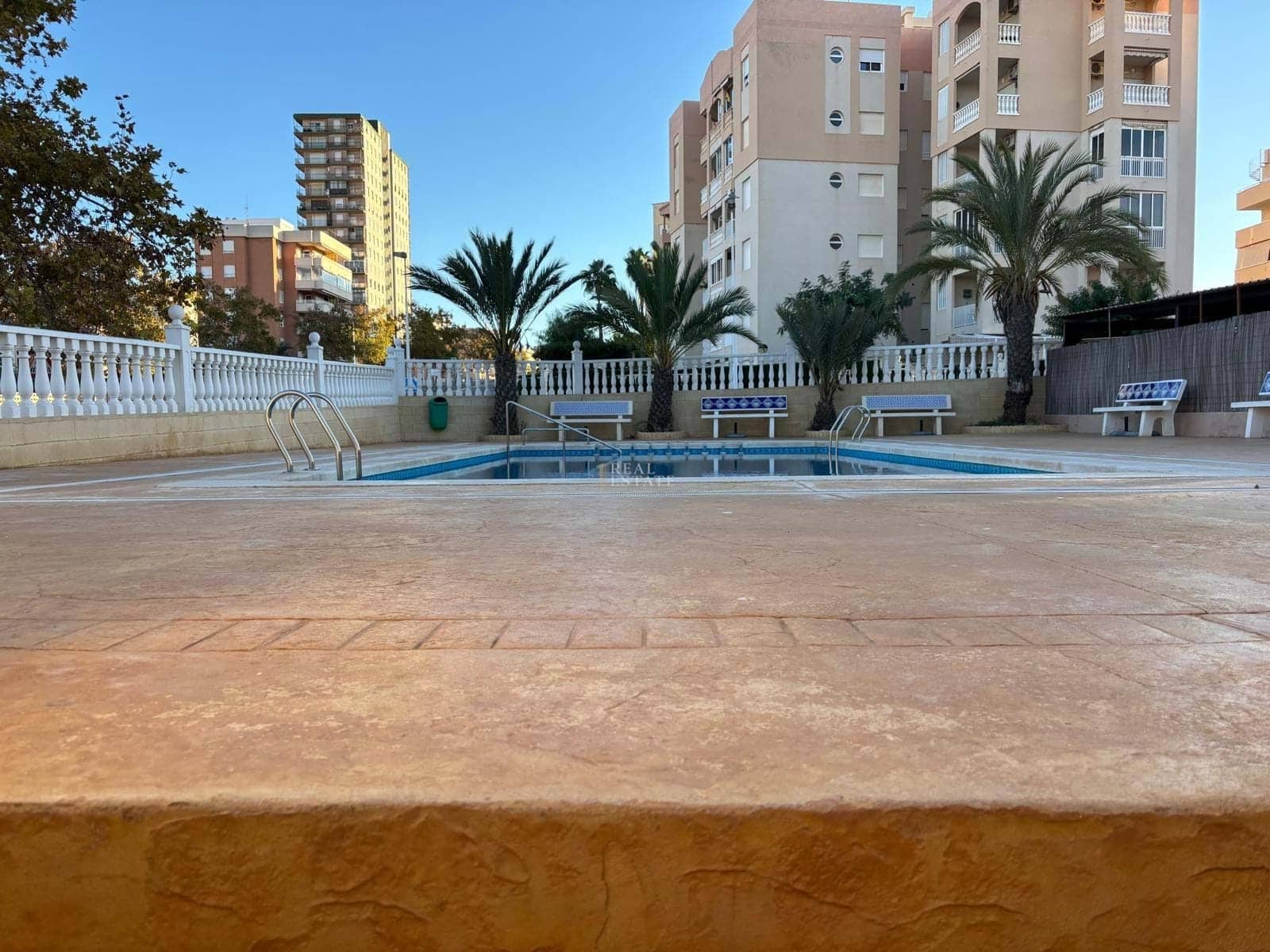 2 bedroom Apartment for sale in Elche / Elx with pool garage - € 189,900 (Ref: 9404469)