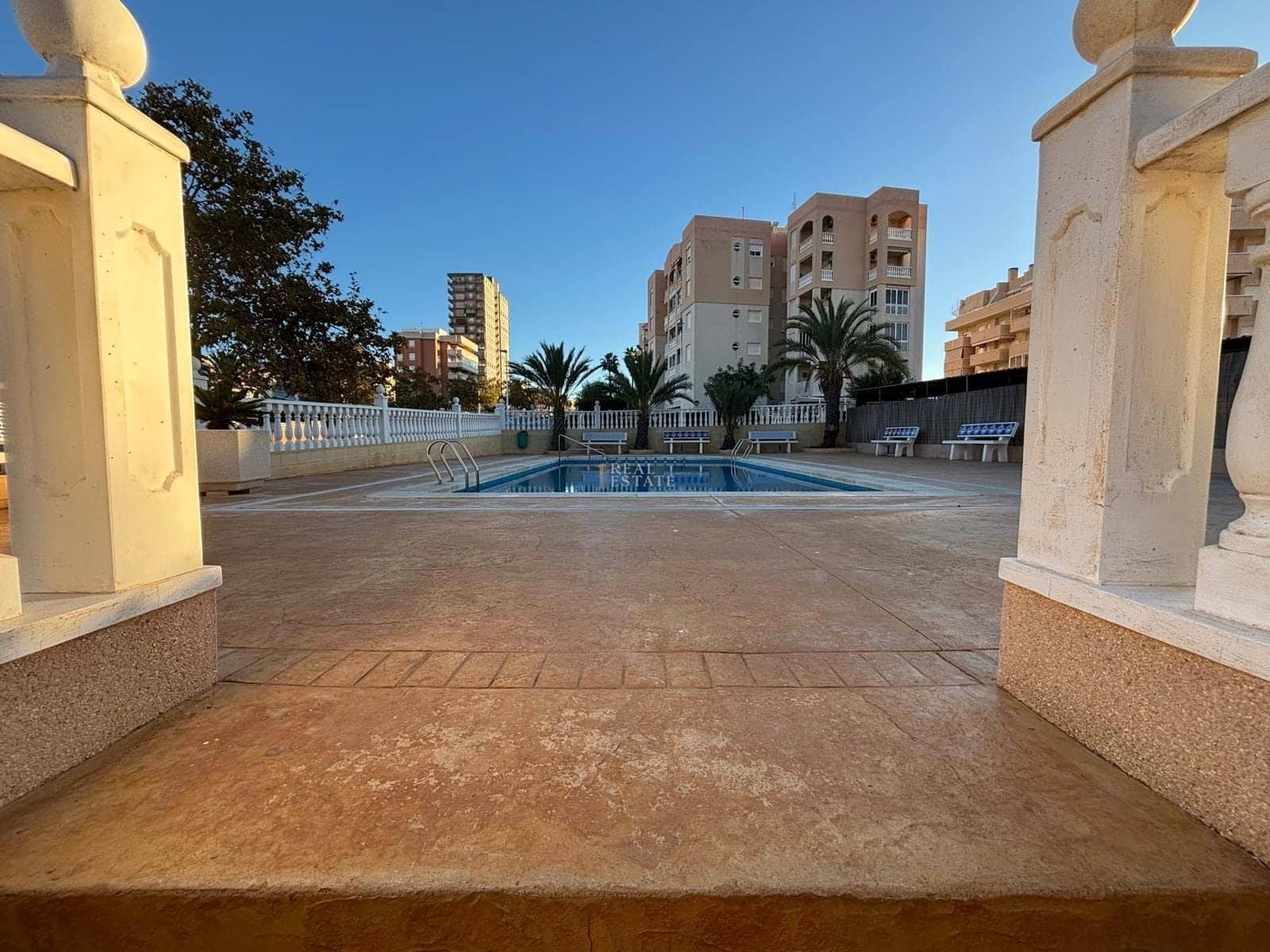 2 bedroom Apartment for sale in Elche / Elx with pool garage - € 189,900 (Ref: 9404469)