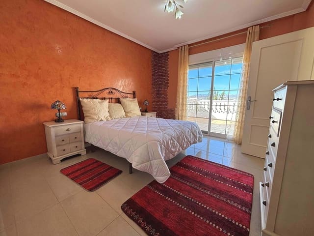 Chalet de 5 habitaciones en Alicante / Alacant ciudad en venta con piscina garaje - 740.000 € (Ref: 9404470)