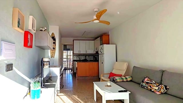 1 chambre Appartement à vendre à La Manga del Mar Menor avec piscine garage - 123 900 € (Ref: 9405809)