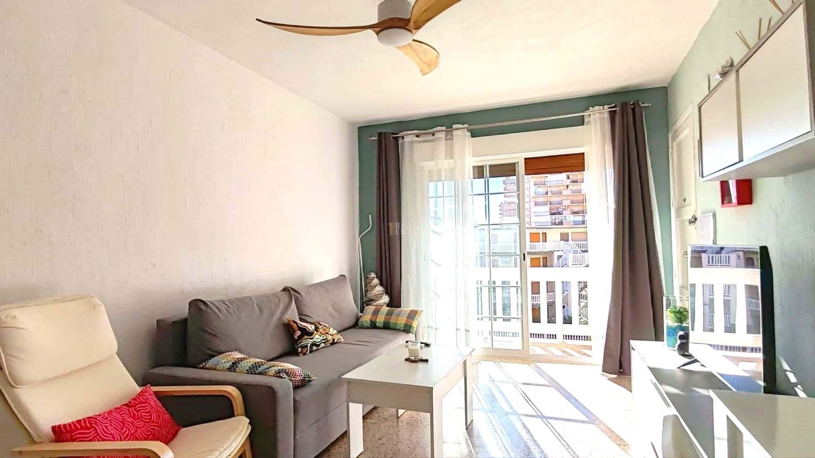 1 bedroom Apartment for sale in La Manga del Mar Menor with pool garage - € 123,900 (Ref: 9405809)