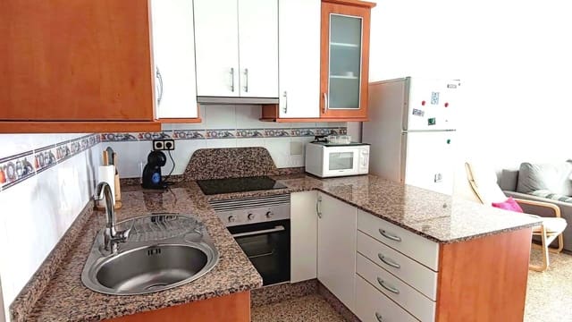 1 chambre Appartement à vendre à La Manga del Mar Menor avec piscine garage - 123 900 € (Ref: 9405809)