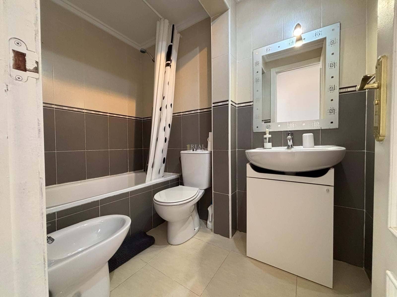 3 bedroom Bungalow for sale in Santa Pola with pool - € 235,000 (Ref: 9405810)