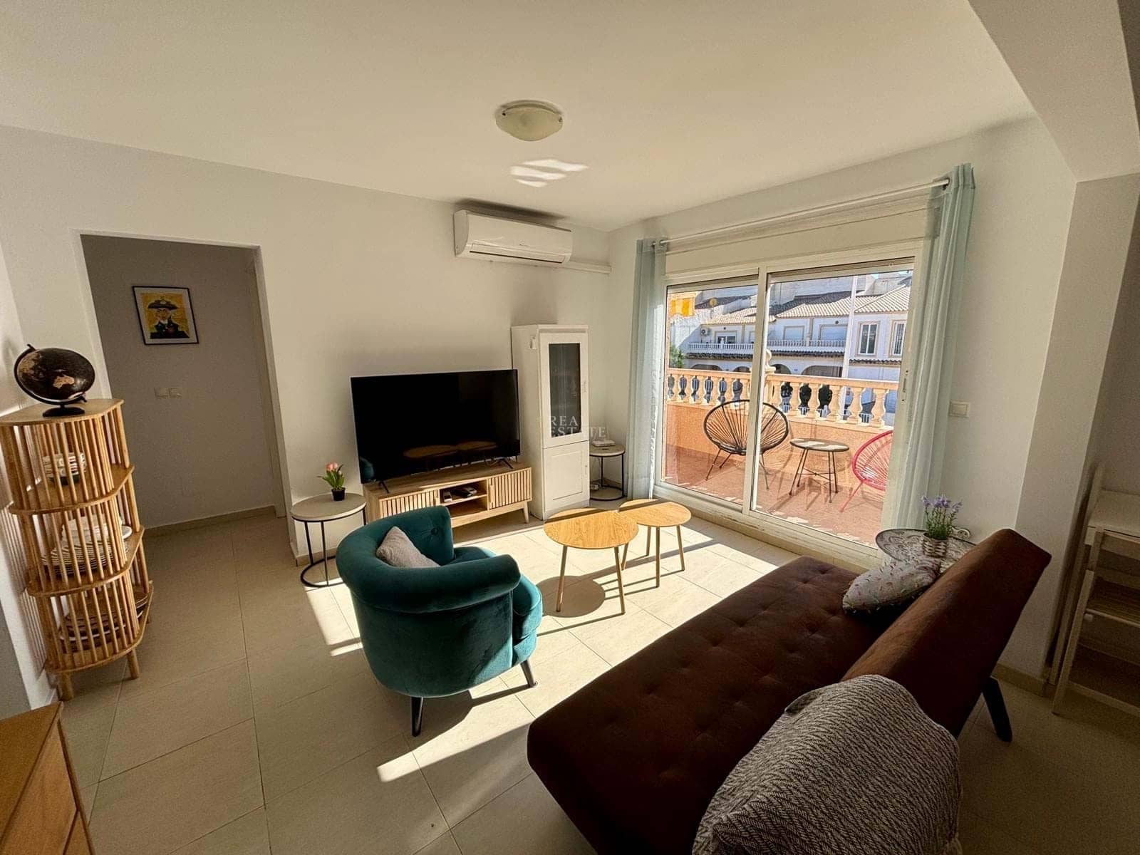 3 bedroom Bungalow for sale in Santa Pola with pool - € 235,000 (Ref: 9405810)