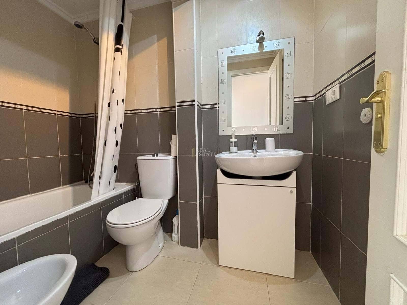 3 bedroom Bungalow for sale in Santa Pola with pool - € 235,000 (Ref: 9405810)