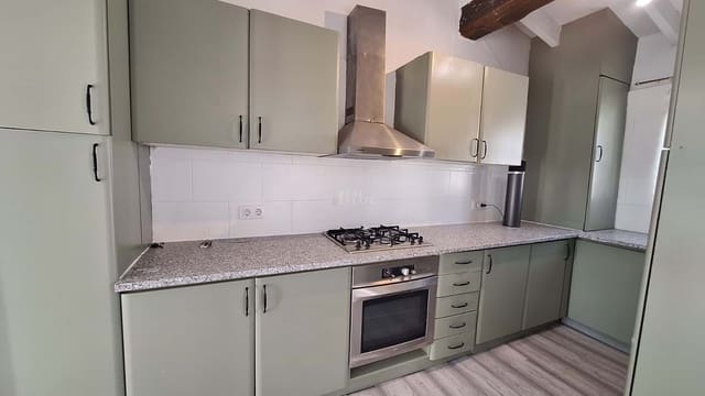 2 soveværelse Villa til salg i Dénia med garage - € 280.000 (Ref: 9405811)