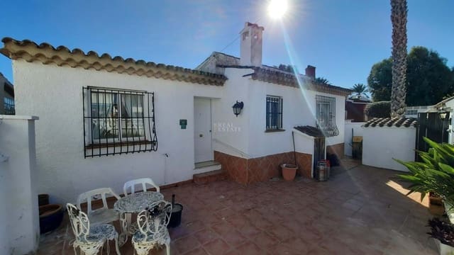 2 soveværelse Villa til salg i Dénia med garage - € 280.000 (Ref: 9405811)