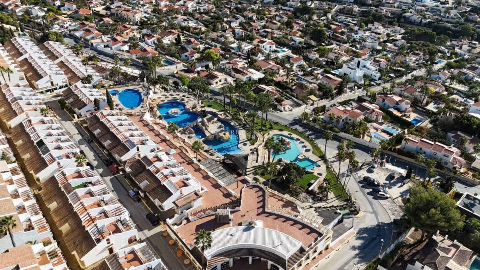 2 quarto Apartamento para venda em Calpe / Calp com piscina garagem - 199 950 € (Ref: 9417852)