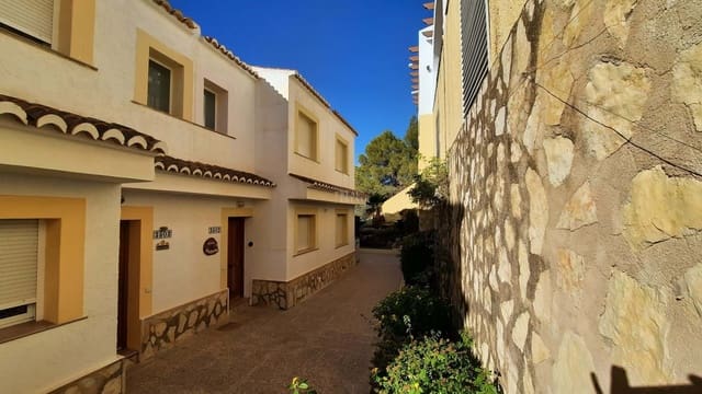 2 quarto Apartamento para venda em Calpe / Calp com piscina garagem - 199 950 € (Ref: 9417852)