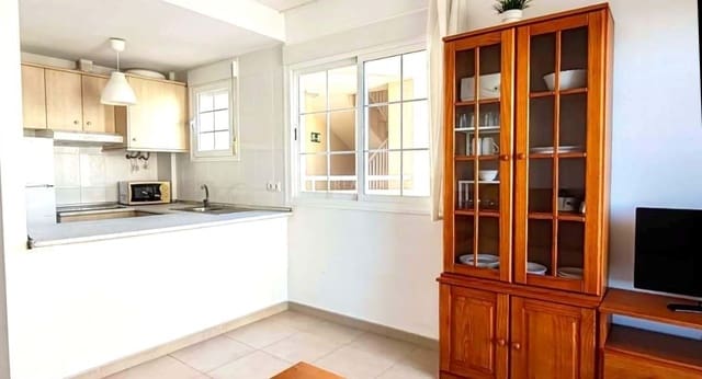 1 bedroom Apartment for sale in La Manga del Mar Menor with pool garage - € 110,000 (Ref: 9425835)