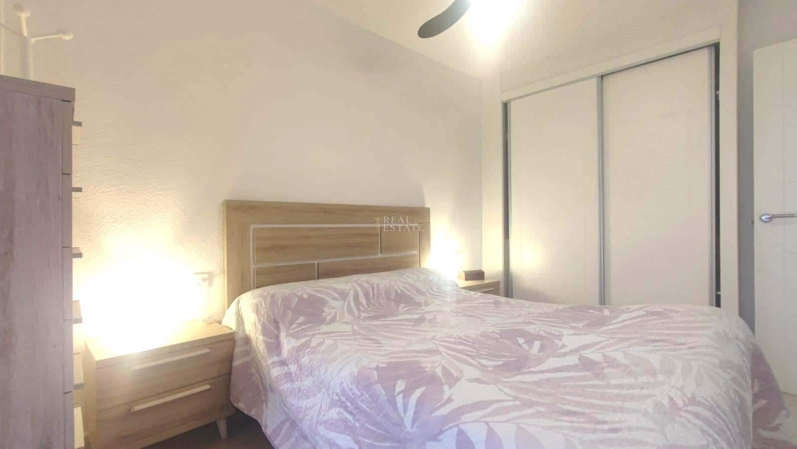 Apartamento de 2 habitaciones en La Manga del Mar Menor en venta con garaje - 212.900 € (Ref: 9426275)