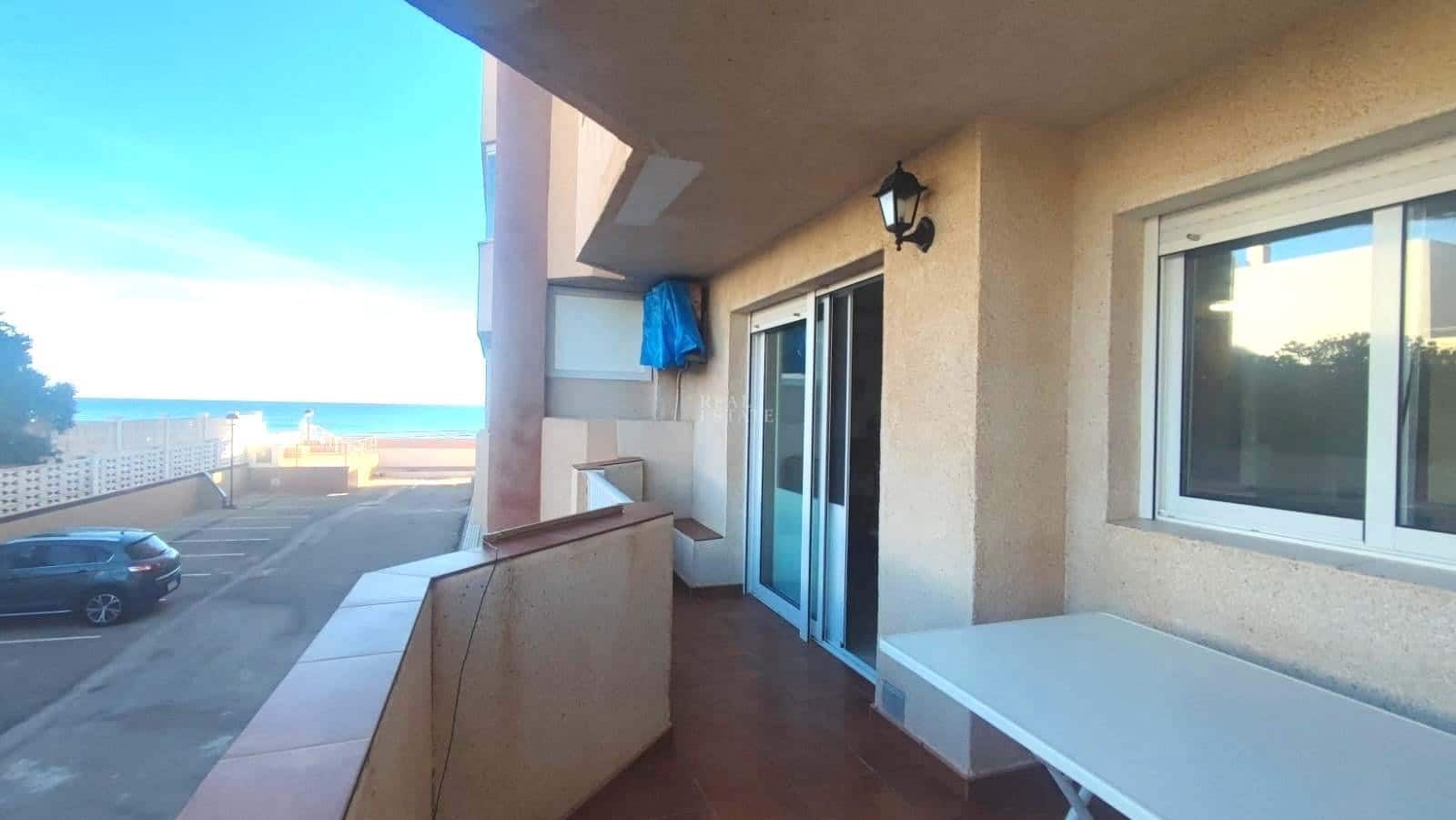 Apartamento de 2 habitaciones en La Manga del Mar Menor en venta con garaje - 212.900 € (Ref: 9426275)
