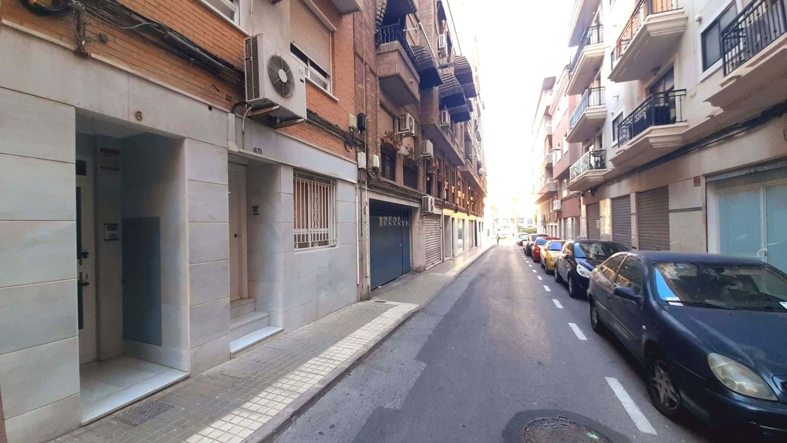2 bedroom Apartment for sale in Elche / Elx with garage - € 269,000 (Ref: 9426542)
