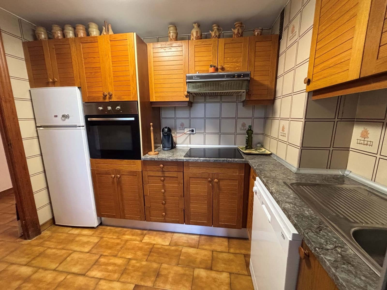 3 sypialnia Apartament na sprzedaż w El Campello z basenem garażem - 785 000 € (Ref: 9427881)