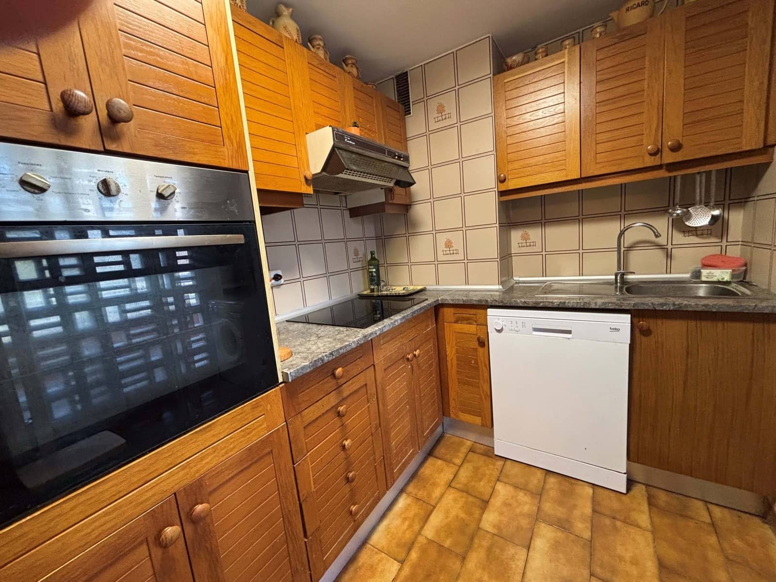 3 sypialnia Apartament na sprzedaż w El Campello z basenem garażem - 785 000 € (Ref: 9427881)