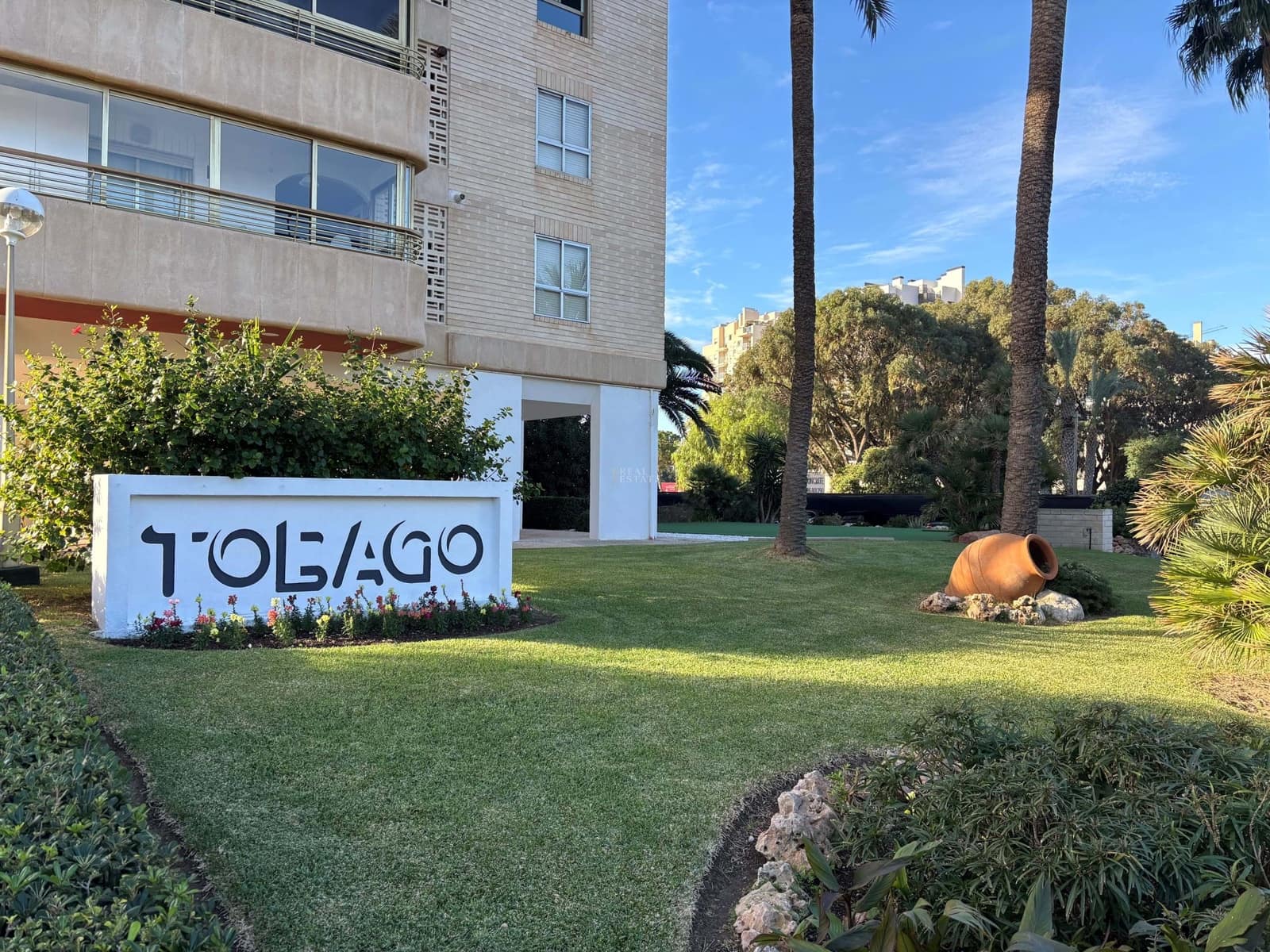 3 sypialnia Apartament na sprzedaż w El Campello z basenem garażem - 785 000 € (Ref: 9427881)