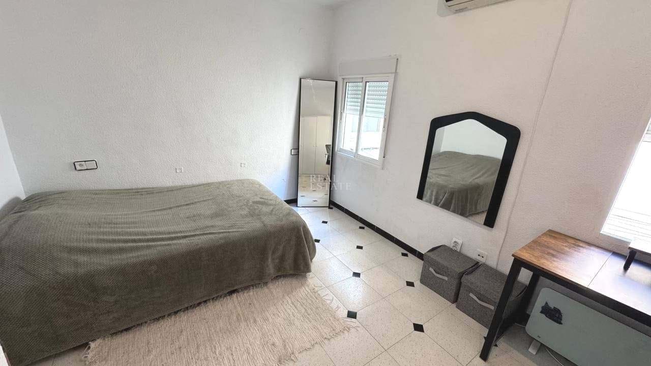 2 bedroom Apartment for sale in Alicante / Alacant city - € 152,900 (Ref: 9428215)