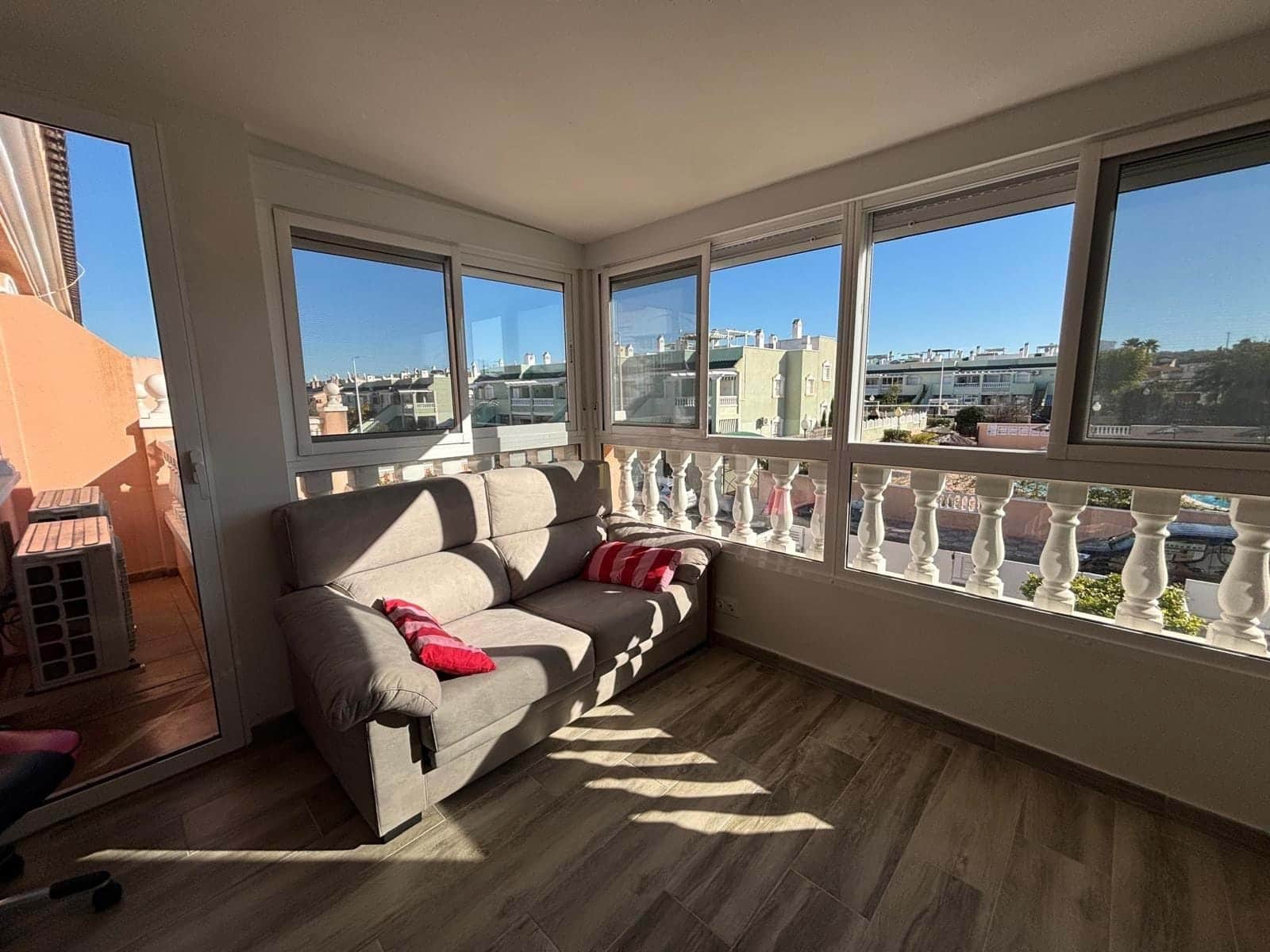 3 bedroom Townhouse for sale in Elche / Elx with pool garage - € 340,000 (Ref: 9428216)