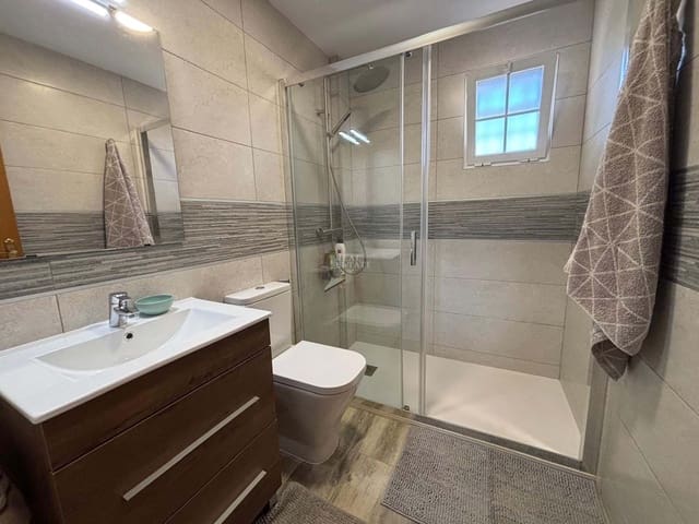 3 bedroom Townhouse for sale in Elche / Elx with pool garage - € 340,000 (Ref: 9428216)