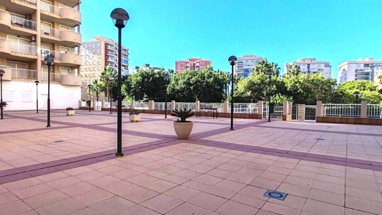 1 chambre Appartement à vendre à La Manga del Mar Menor avec piscine garage - 110 000 € (Ref: 9428742)