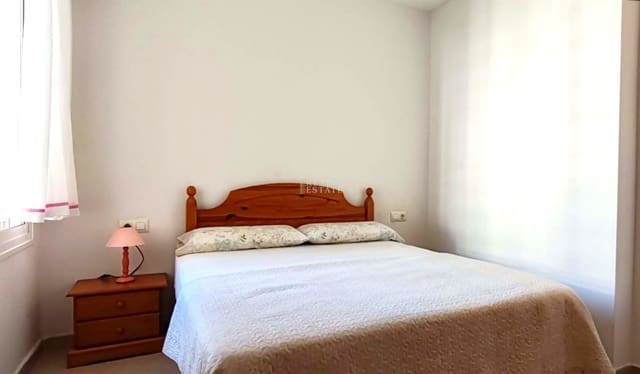 1 chambre Appartement à vendre à La Manga del Mar Menor avec piscine garage - 110 000 € (Ref: 9428742)