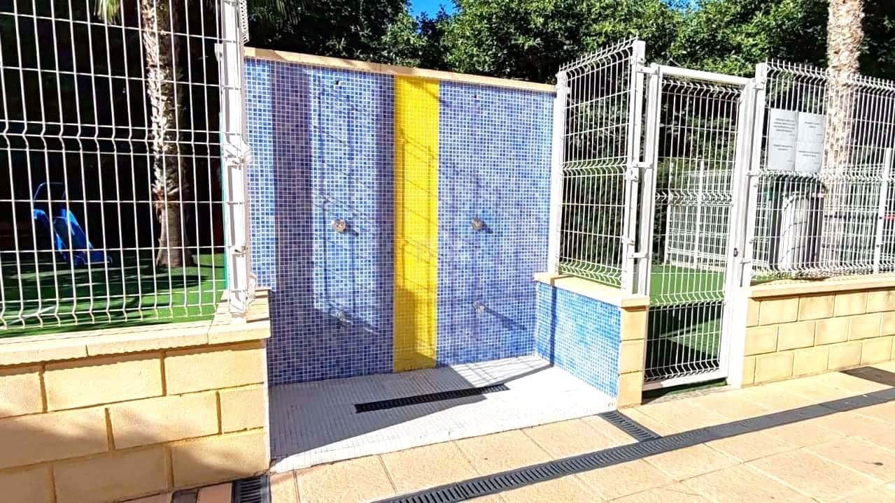 1 chambre Appartement à vendre à La Manga del Mar Menor avec piscine garage - 110 000 € (Ref: 9428742)