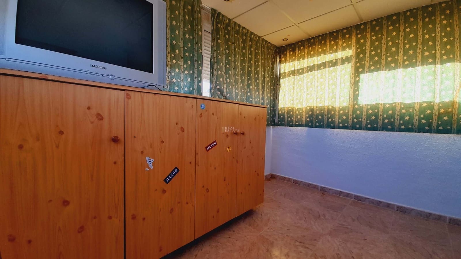 4 chambre Bungalow à vendre à Santa Pola - 247 000 € (Ref: 9428743)