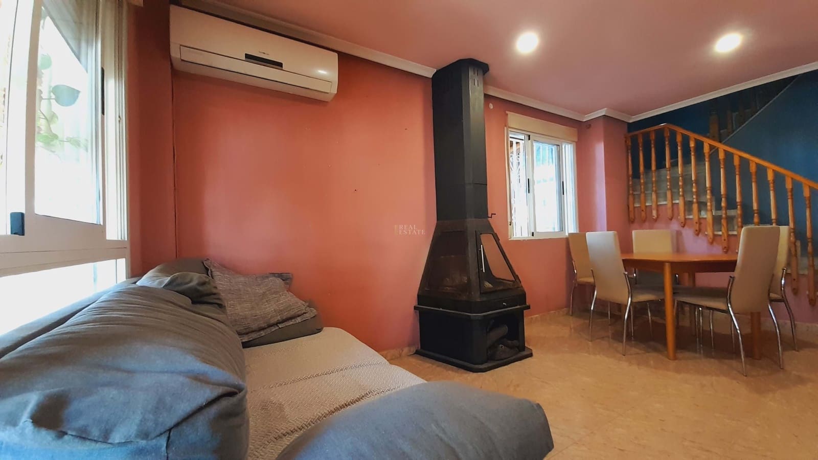 4 chambre Bungalow à vendre à Santa Pola - 247 000 € (Ref: 9428743)