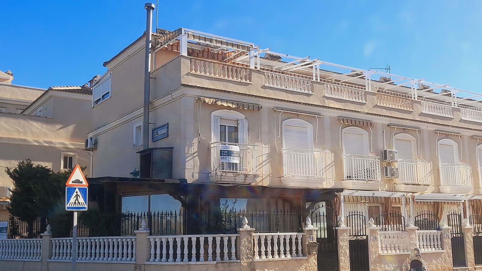 4 chambre Bungalow à vendre à Santa Pola - 247 000 € (Ref: 9428743)