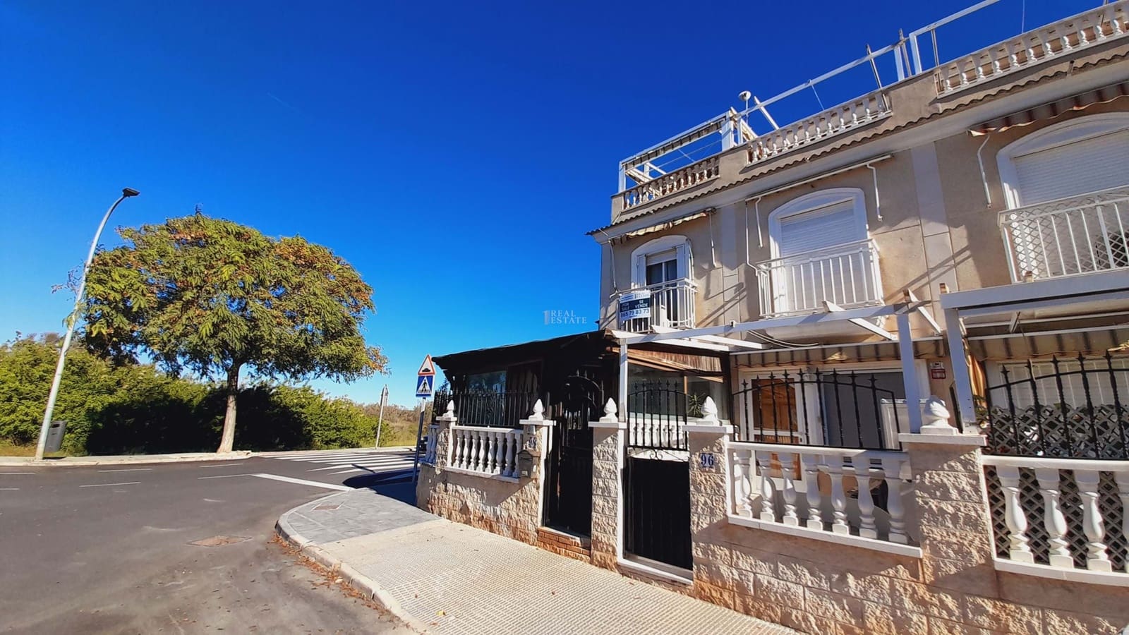 4 chambre Bungalow à vendre à Santa Pola - 247 000 € (Ref: 9428743)