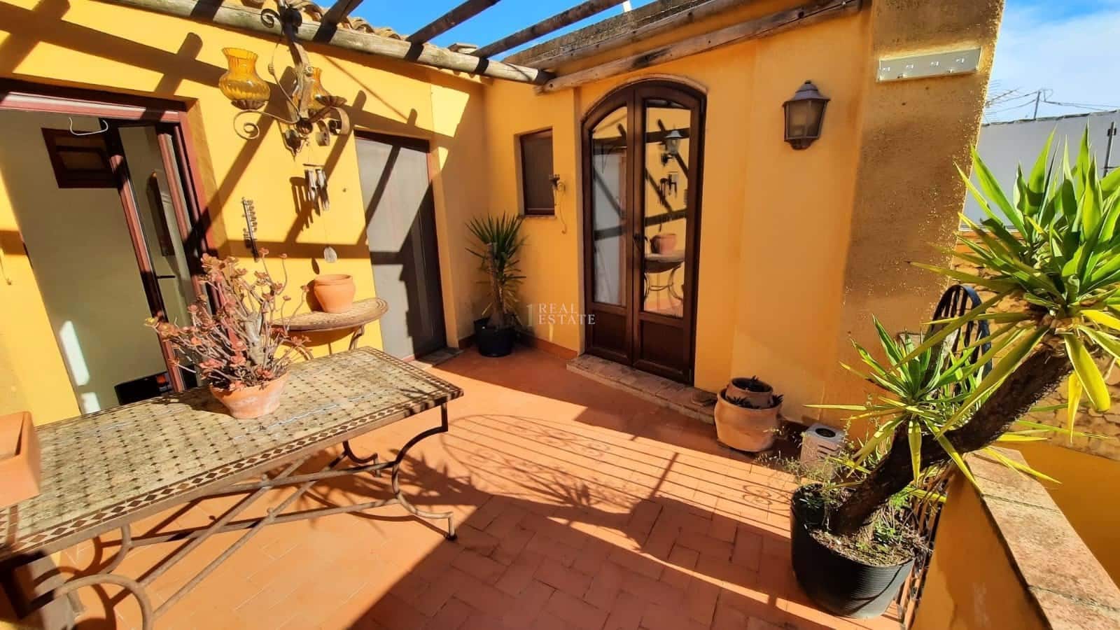 3 bedroom Townhouse for sale in Alcalali / Alcanali - € 199,950 (Ref: 9429580)