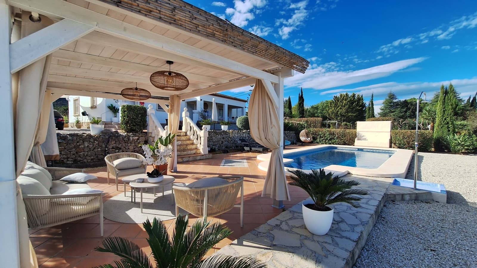 3 chambre Villa/Maison à vendre à Pedreguer avec piscine - 525 000 € (Ref: 9429581)