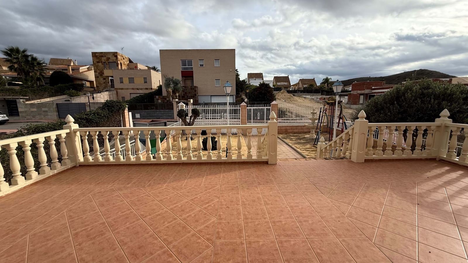 4 quarto Moradia para venda em La Alcayna com piscina garagem - 430 000 € (Ref: 9442819)