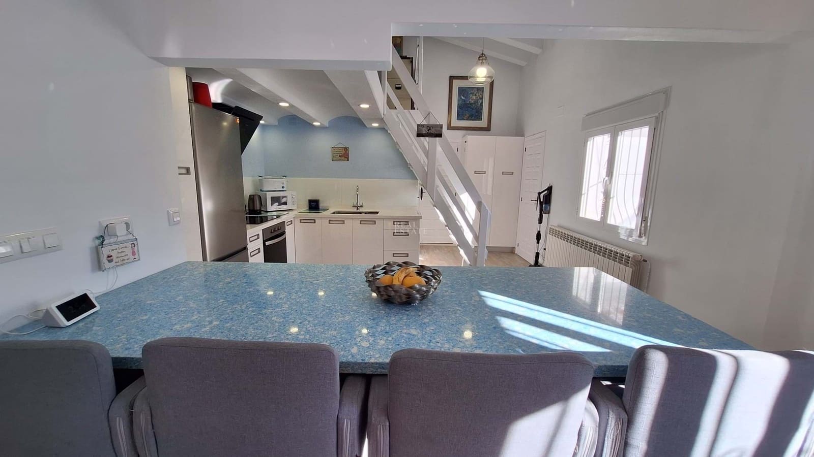 4 sypialnia Willa na sprzedaż w Orba z basenem garażem - 499 950 € (Ref: 9443783)