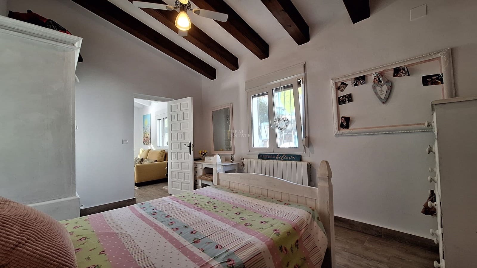 4 sypialnia Willa na sprzedaż w Orba z basenem garażem - 499 950 € (Ref: 9443783)