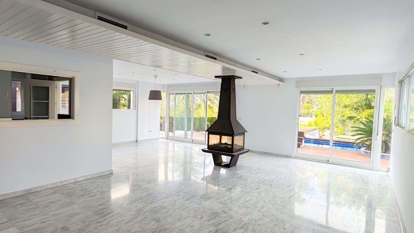 5 soverom Villa til salgs i La Manga del Mar Menor med svømmebasseng garasje - € 675 000 (Ref: 9446935)