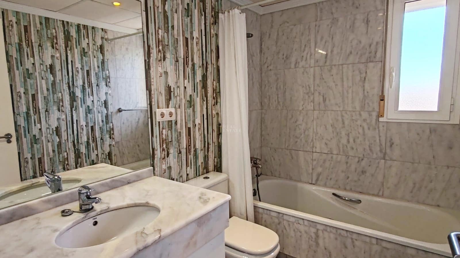 5 soverom Villa til salgs i La Manga del Mar Menor med svømmebasseng garasje - € 675 000 (Ref: 9446935)